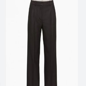 Wilfred Aritzia Black Effortless Dress Pants Short Size 8 in excellent condition